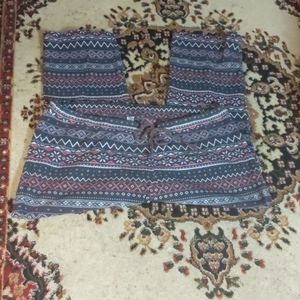 Old Navy pajama bottoms XX large, tall.